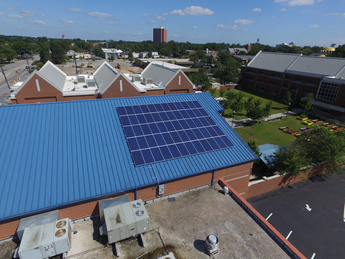 Picture of a Business with Solar Panels on the Roof